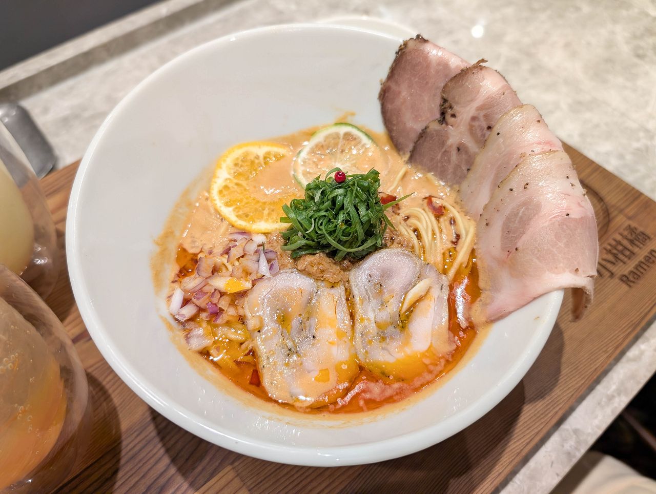 [食記][新北市][新莊區] 小柑橘 Migan Raman 新北新莊店 — 在新莊也吃得到柑橘拉麵啦！