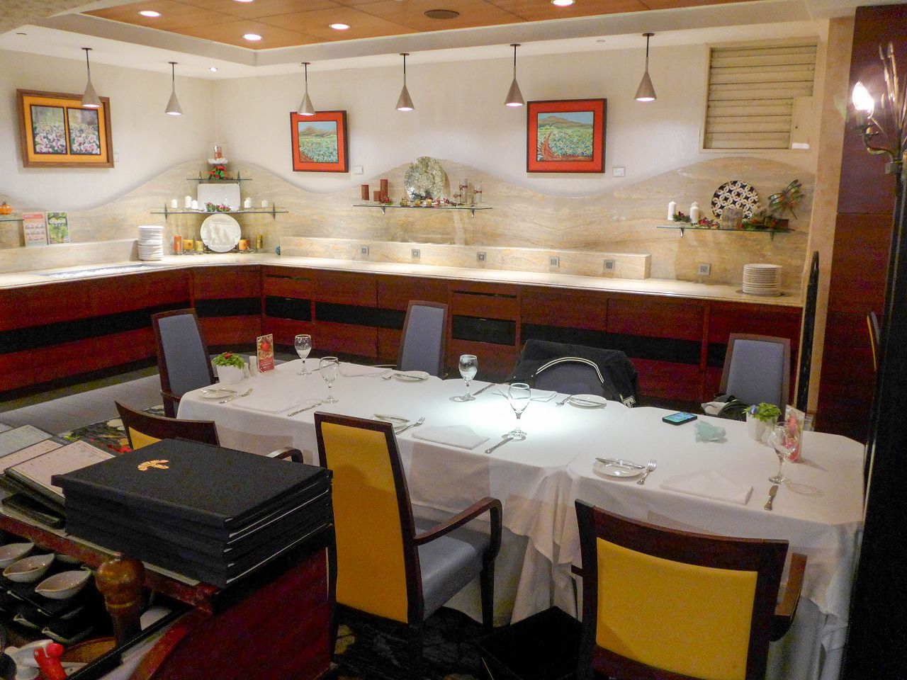 [食記][台北市] 歐華酒店 地中海牛排館 — 南法風格古典又優雅精緻的頂級牛排館