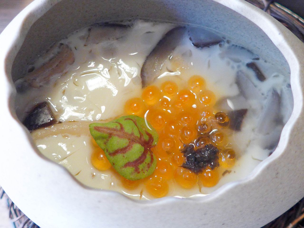 [食記][新竹市] 樂馥Luff 無菜單鍋物 — 巨城附近巷弄內精緻無菜單海陸火鍋