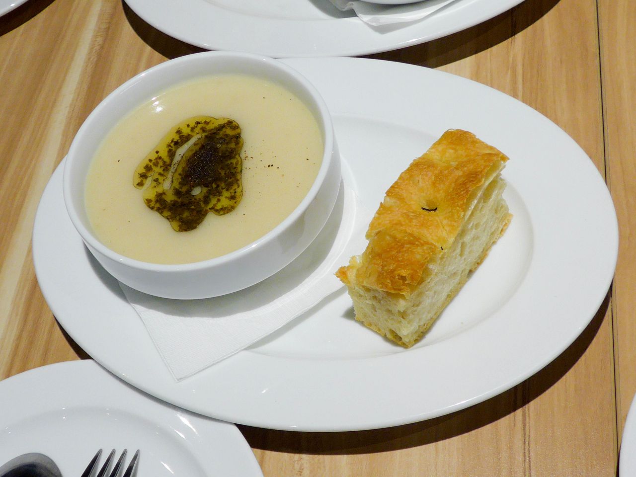 [食記][台北市] 姥義麵 La pasta di nonna 義大利小館 — 科技大樓站附近巷弄內溫馨愜意的義式料理小館