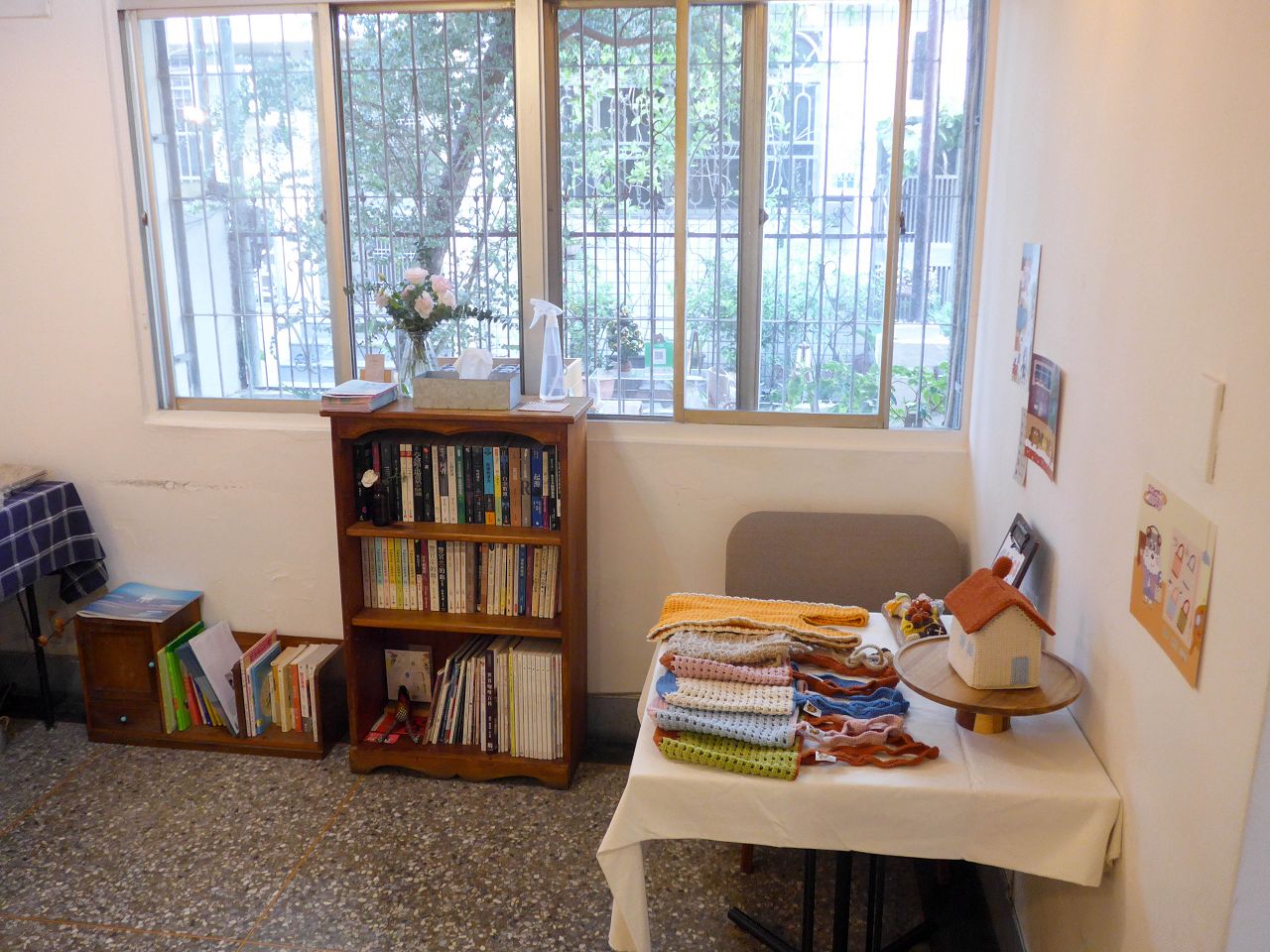 [食記][台中市] 小麥菓子 Komugi 黎明本店 — 黎明新村老宅內手做甜點店，主打無油戚風蛋糕。