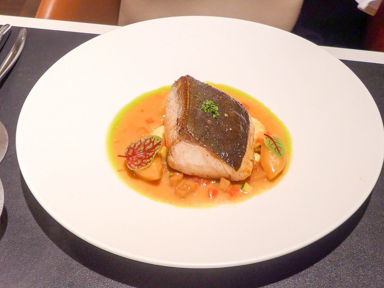 [食記][台中市] Infiore 義之花義式餐廳 — 主打義大利窯爐直火燒烤料理的典雅時尚義式餐廳