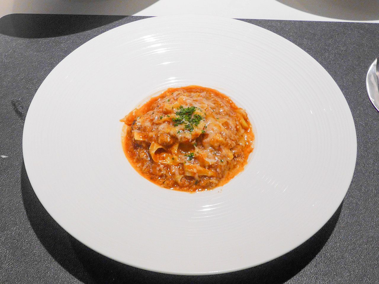 [食記][台中市] Infiore 義之花義式餐廳 — 主打義大利窯爐直火燒烤料理的典雅時尚義式餐廳