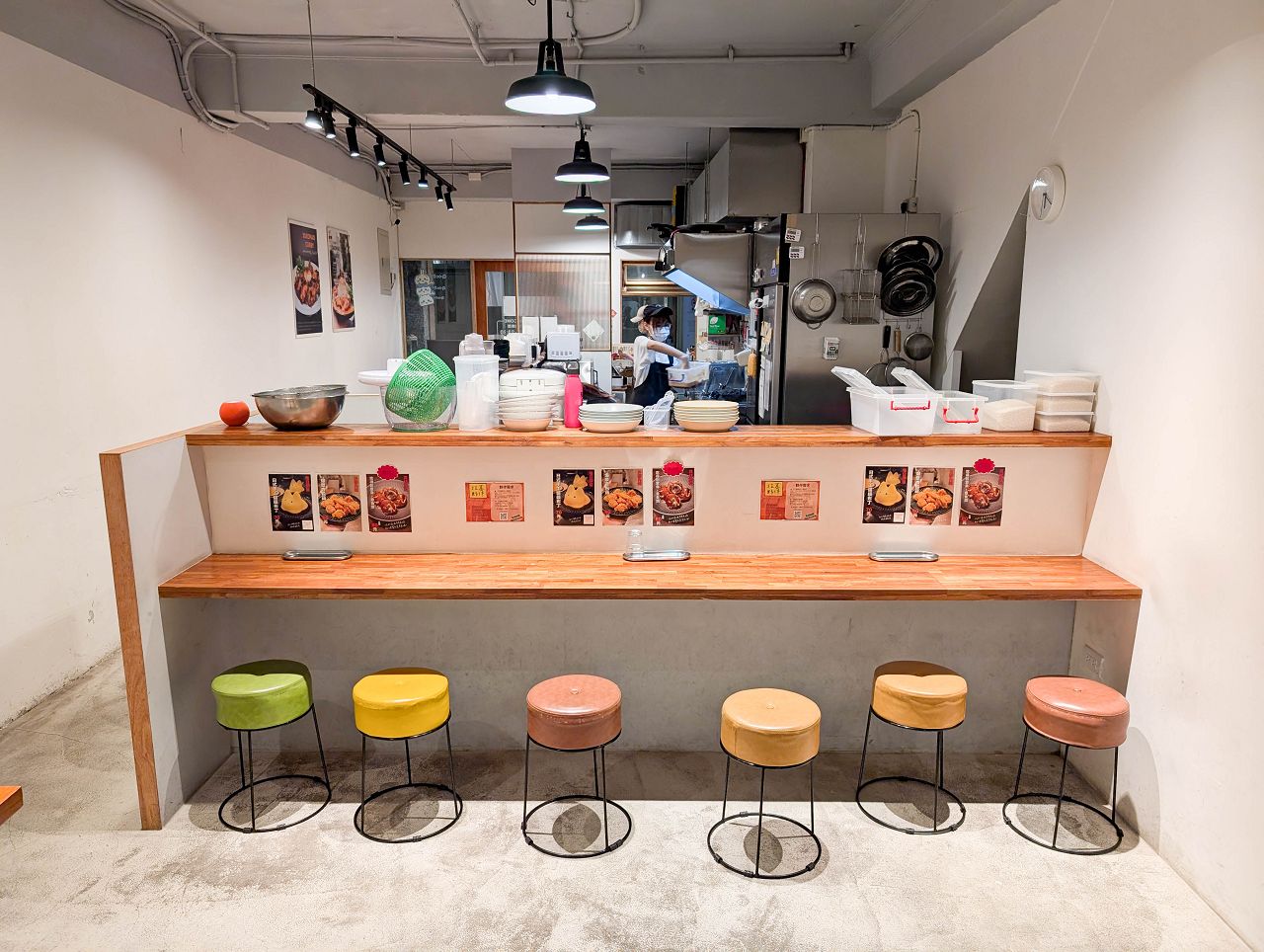 [食記][台北市] 笑貓咖哩 承德店 — 台北車站附近創作香料咖哩專門店