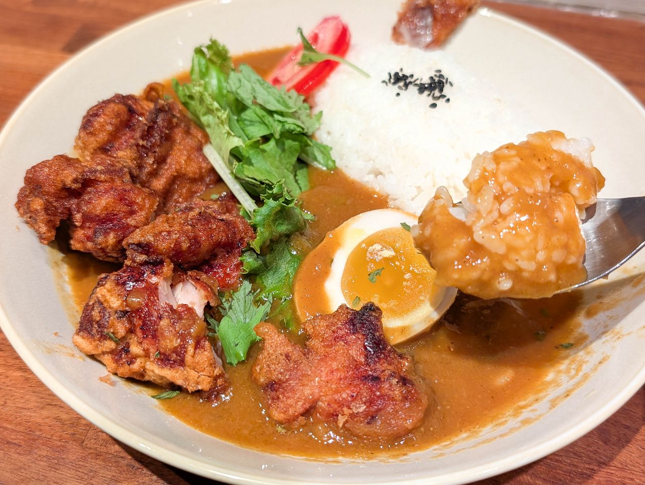 [食記][台北市] 笑貓咖哩 承德店 — 台北車站附近創作香料咖哩專門店