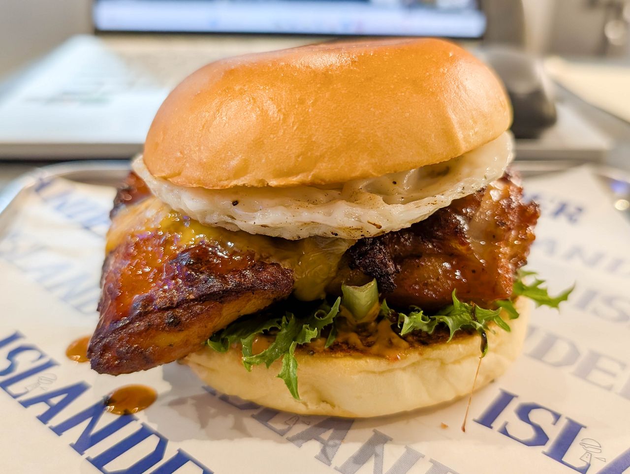 [食記][台北市] Islander Burger 嶼人漢堡 — 忠孝復興站附近美式漢堡推薦