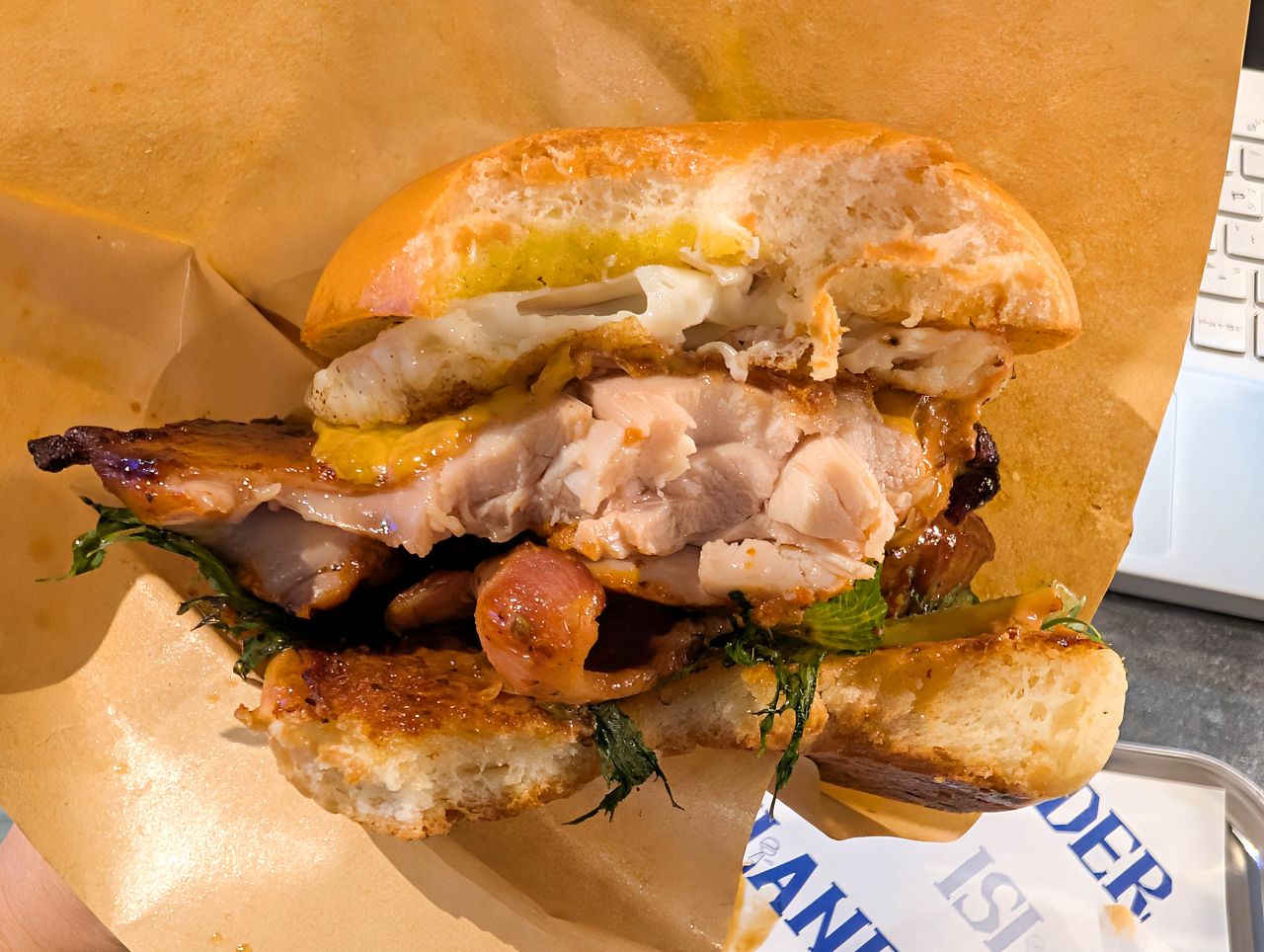 [食記][台北市] Islander Burger 嶼人漢堡 — 忠孝復興站附近美式漢堡推薦