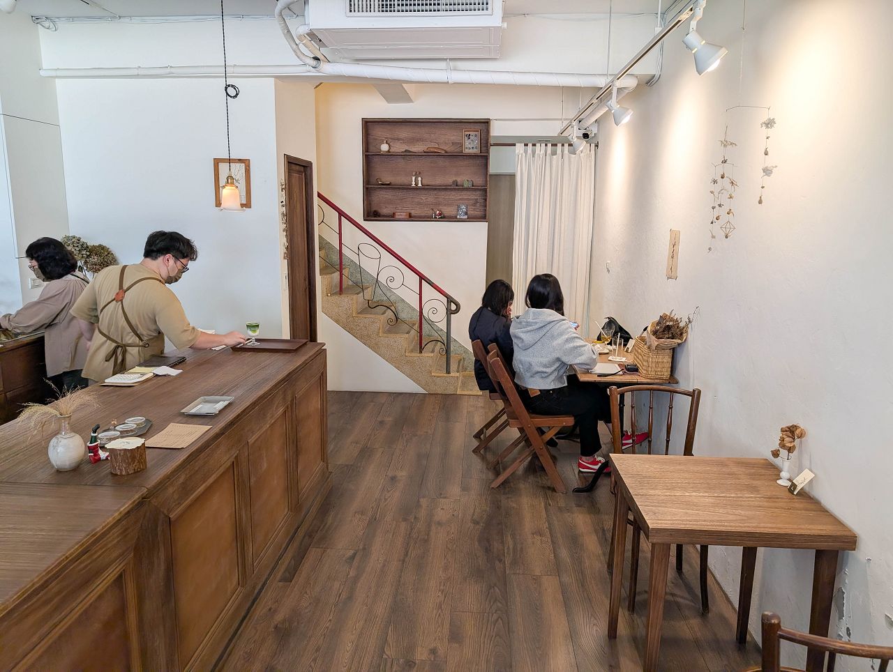 [食記][新竹市] 波藤甜點 — 新竹市區老宅內的甜點咖啡廳，很誘人的流心抹茶巴斯克。