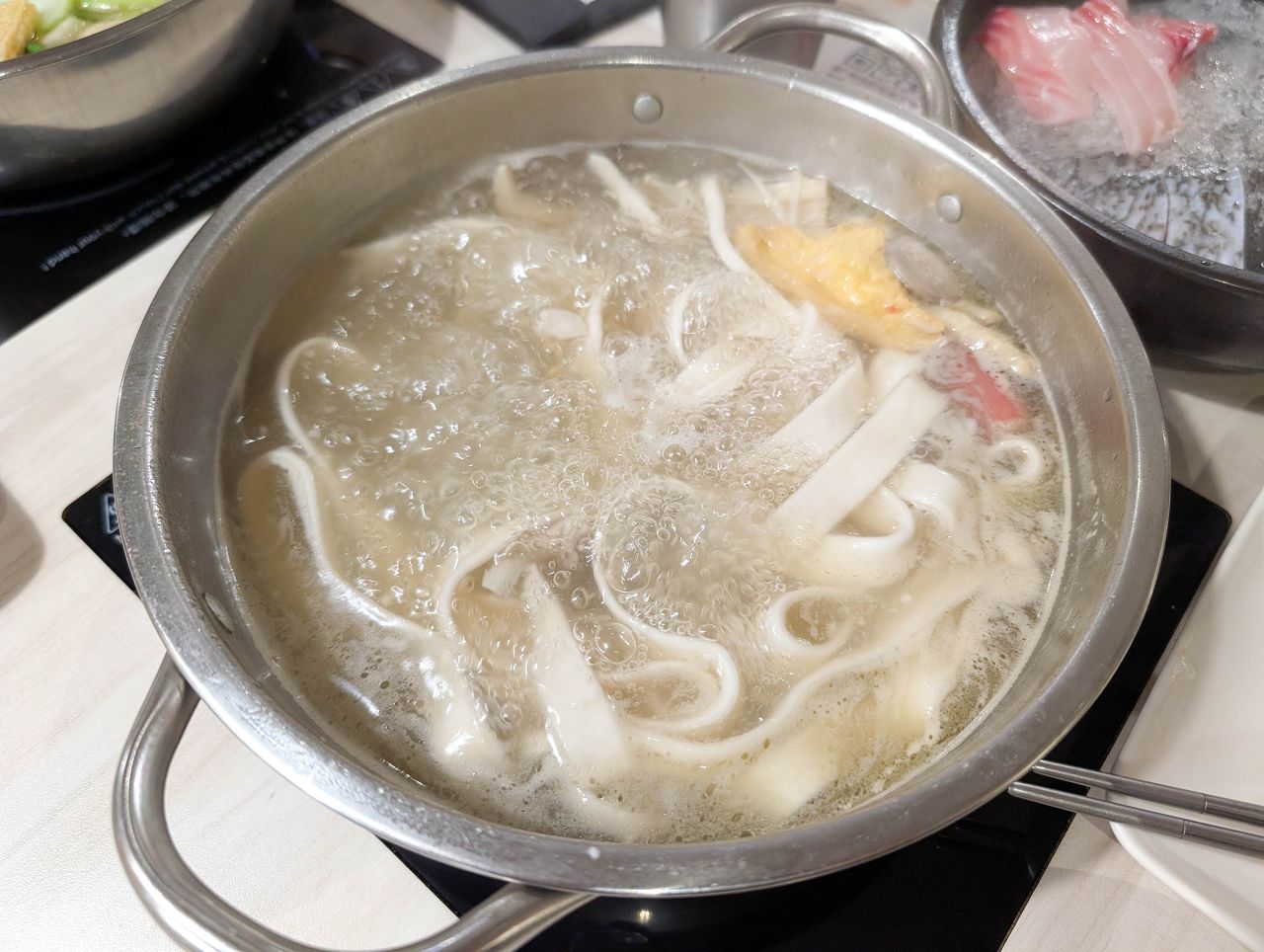 [食記][新北市][板橋區] 荖子鍋PLUS 愛買南雅店