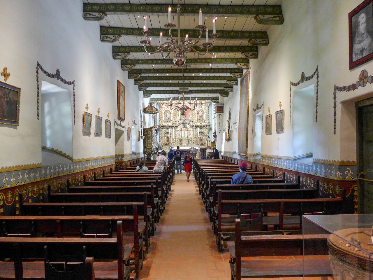 2024美國南加州旅遊 Day3 — San Juan Capistrano 參訪240多年歷史的傳道院 + Newport Beach & Laguna Beach 海岸線之旅。