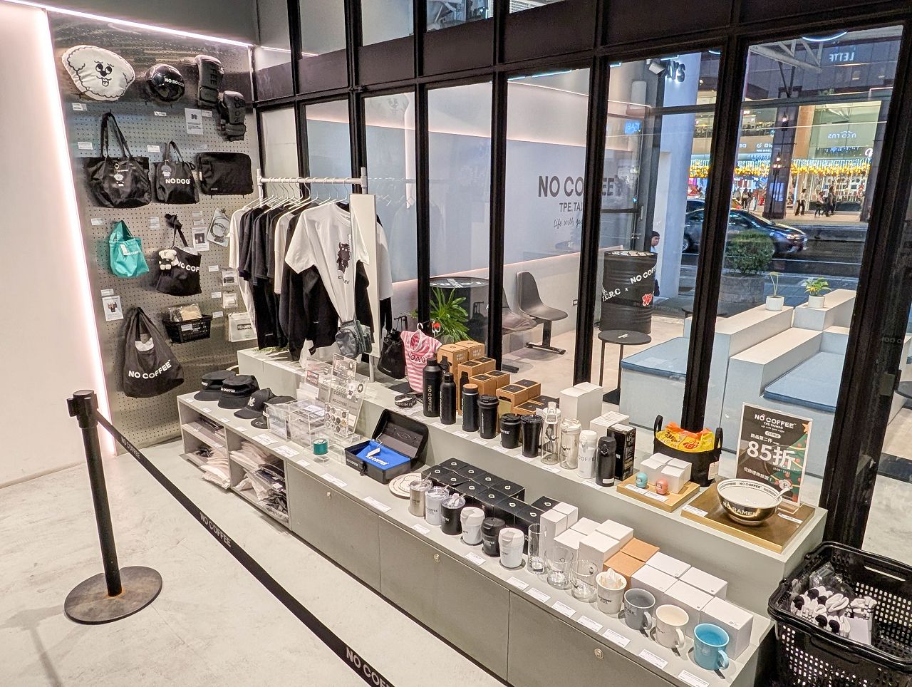 [食記][台北市] NO COFFEE 台北中山店 — 來自日本福岡的潮流咖啡品牌