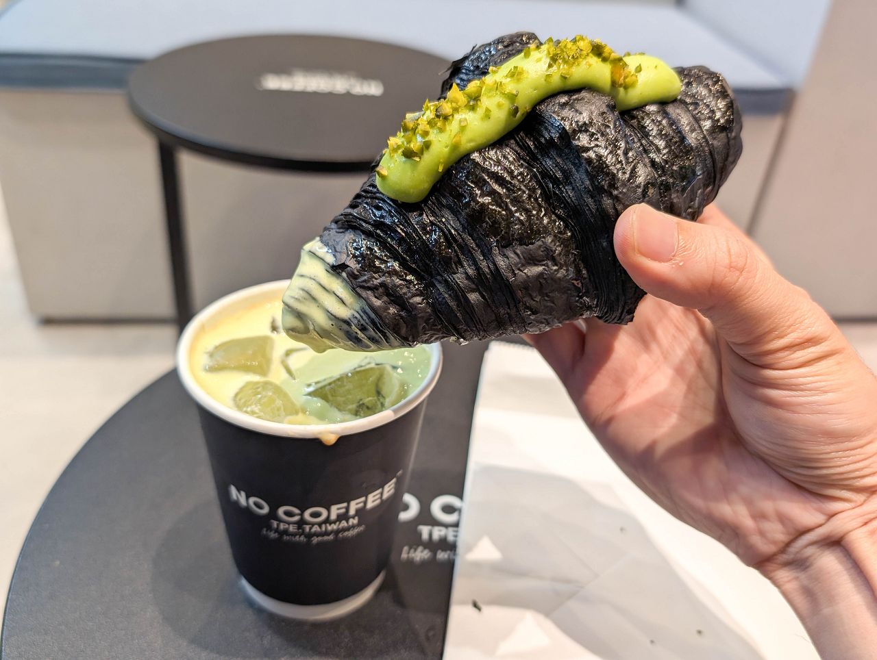 [食記][台北市] NO COFFEE 台北中山店 — 來自日本福岡的潮流咖啡品牌