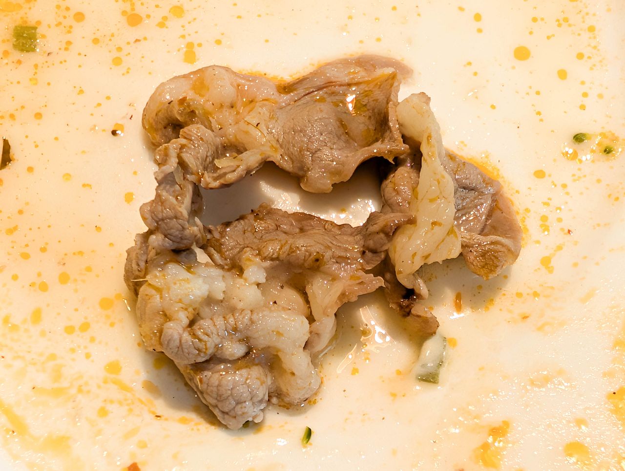 [食記][台北市] 糧倉1號頂級麻辣鴛鴦鍋 松江店 — 行天宮站附近火鍋吃到飽推薦，日本F1和牛、澳洲M9和牛、SRF美國極黑和牛吃到飽。