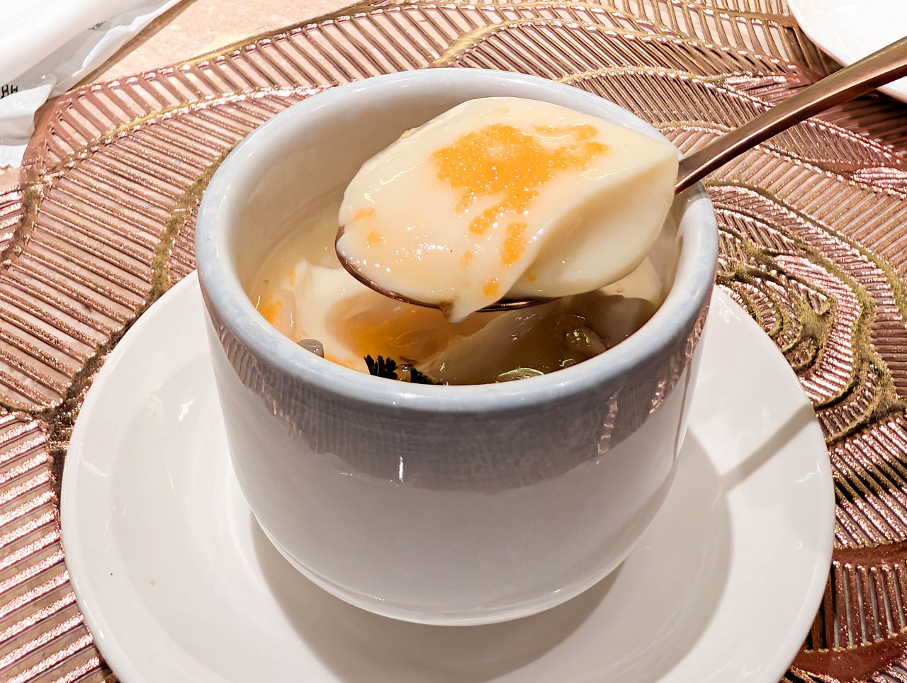 [食記][高雄市] 明水然 無菜單鐵板燒 高雄大立店 — 台北知名無菜單鐵板燒餐廳進駐高雄大立百貨開設分店！