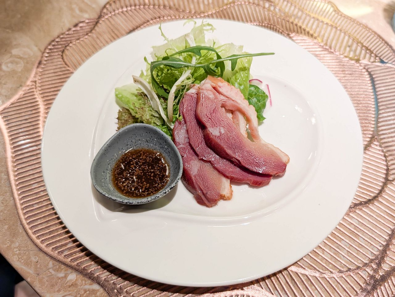 [食記][高雄市] 明水然 無菜單鐵板燒 高雄大立店 — 台北知名無菜單鐵板燒餐廳進駐高雄大立百貨開設分店！