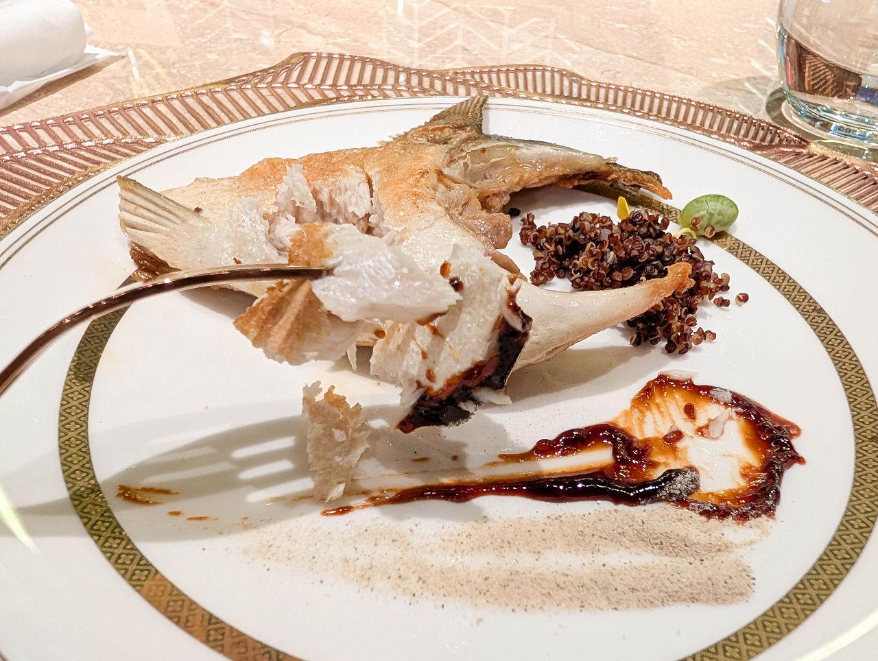 [食記][高雄市] 明水然 無菜單鐵板燒 高雄大立店 — 台北知名無菜單鐵板燒餐廳進駐高雄大立百貨開設分店！