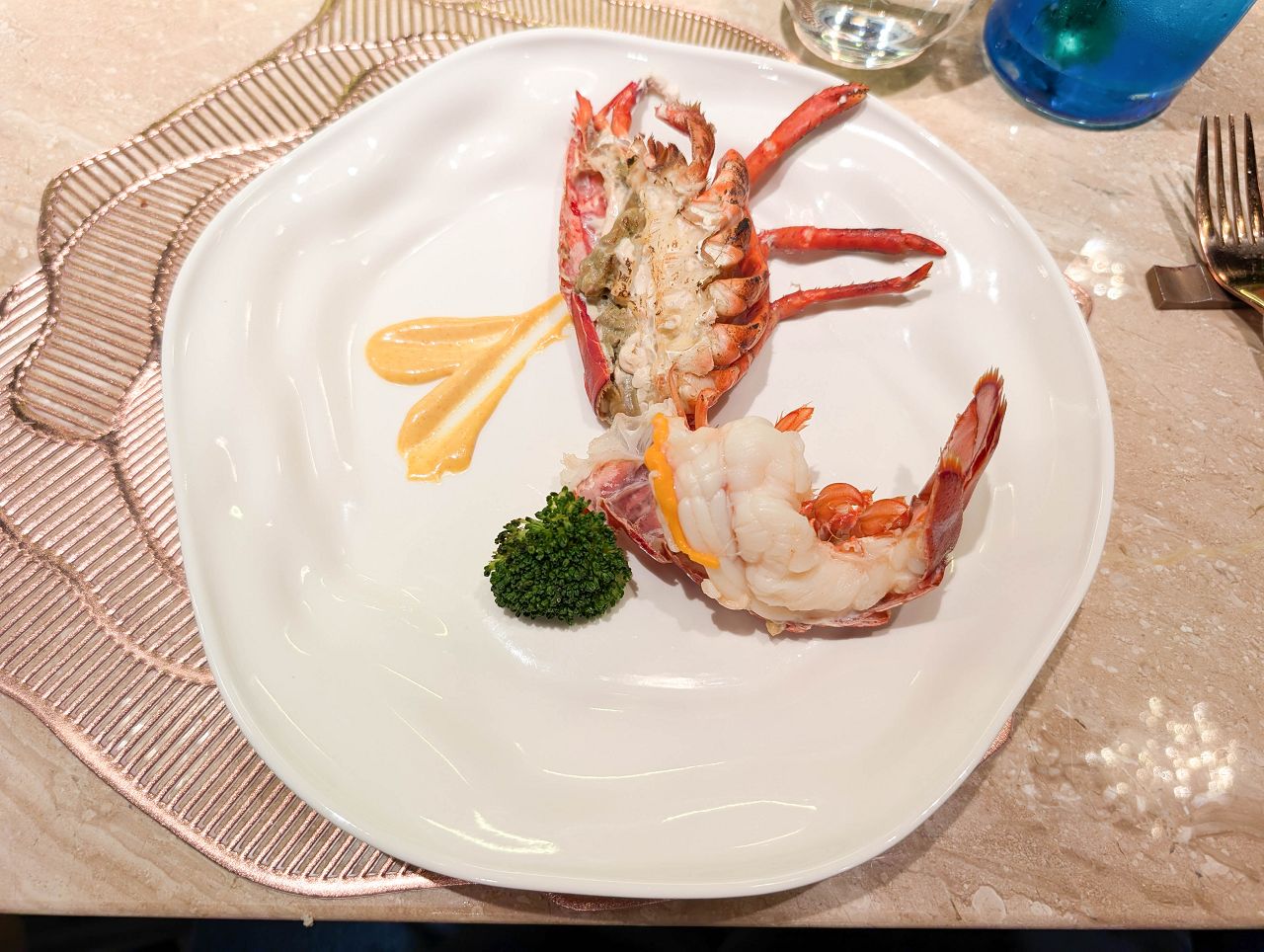 [食記][高雄市] 明水然 無菜單鐵板燒 高雄大立店 — 台北知名無菜單鐵板燒餐廳進駐高雄大立百貨開設分店！