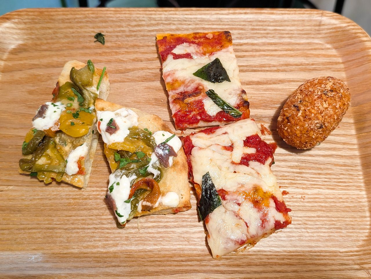 [食記][新北市][中和區] Pizza Power — 義大利阿嬤純手工製作羅馬式方形披薩